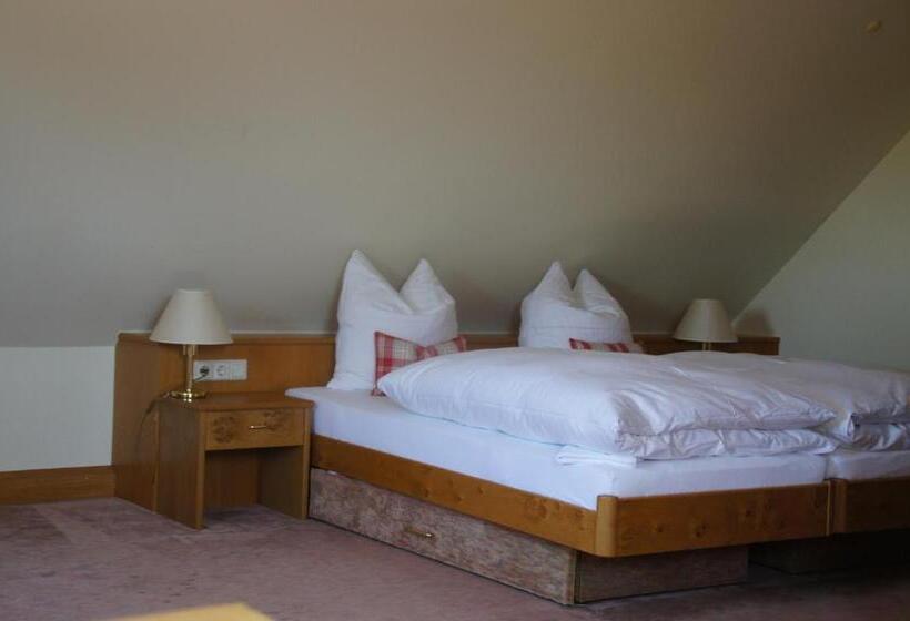 Семейный Номер, Landhaus Rössle