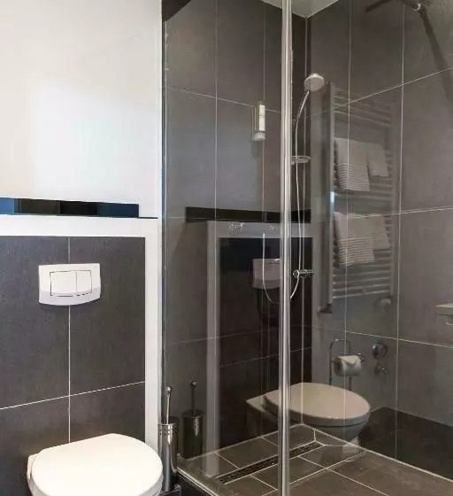 １ベッドルームアパートメント, Luxx City Apartments
