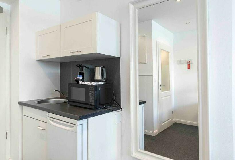 شقة غرفة واحدة, Luxx City Apartments