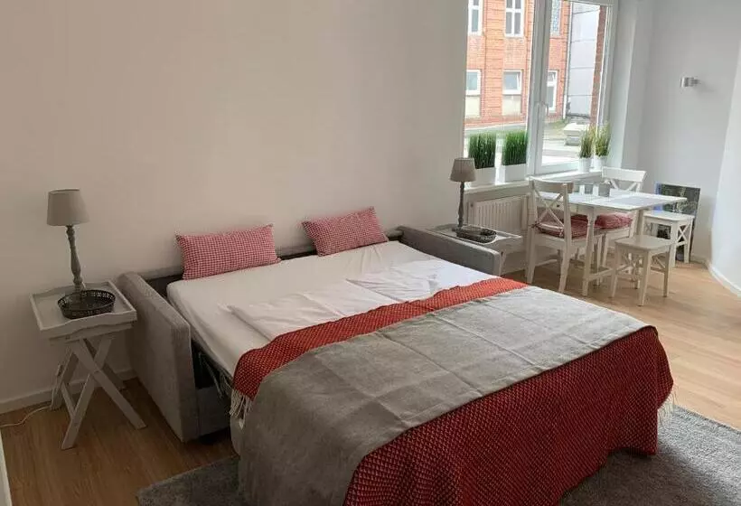 キングサイドベッドのスタンダードワンルーム, Luxx City Apartments
