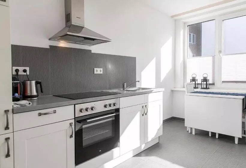 キングサイドベッドのスタンダードワンルーム, Luxx City Apartments