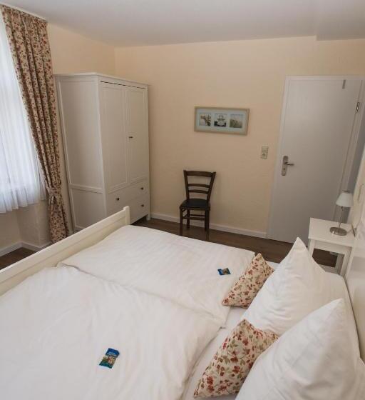 اتاق عادی, Moselland Hotel Im Enderttal Zum Onkel Willi