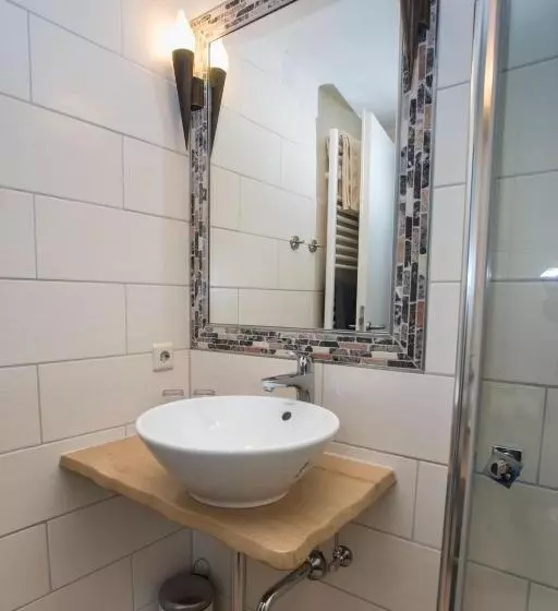 اتاق استاندارد یک نفره, Moselland Hotel Im Enderttal Zum Onkel Willi