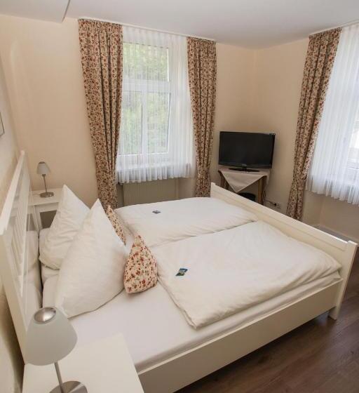 Pokój Comfort, Moselland Hotel Im Enderttal Zum Onkel Willi