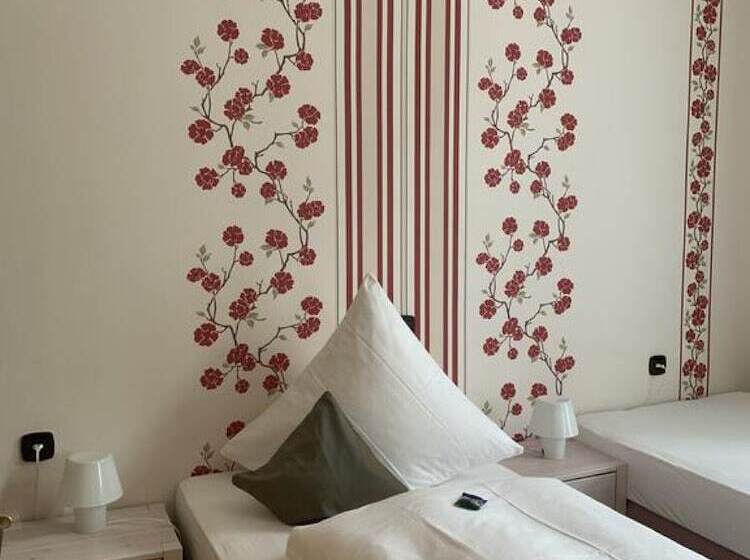 Pokój Standard Jednoosobowy, Moselland Hotel Im Enderttal Zum Onkel Willi