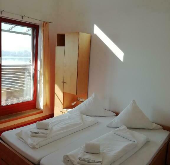 4인용 스탠다드 룸, Naturfreundehaus Bodensee