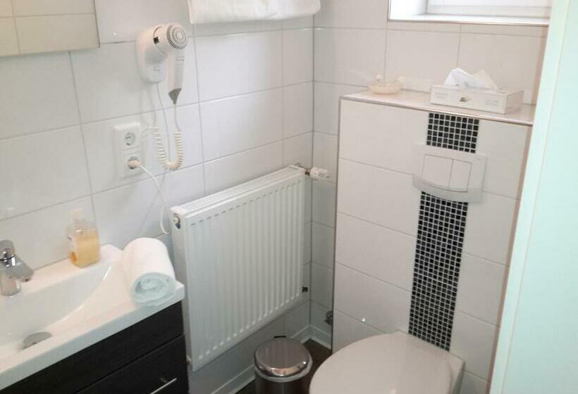 标准间, Pension Marktblick