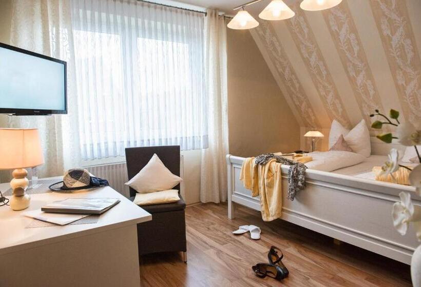 غرفة قياسية مزوَّدة بشُرفة, Piepers Landidyll