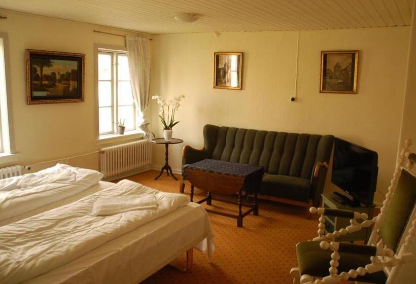 غرفة قياسية رباعية حمام مشترك, Ribe