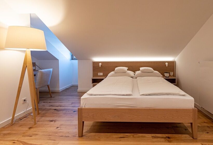 غرفة كومفورت, Schattenhofer Braugasthof