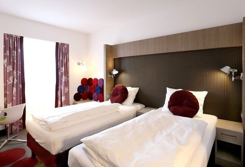 Quarto Familiar, Smartino