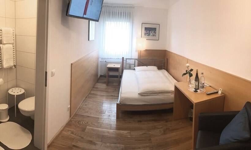 חדר סטנדרט יחיד, Weinhaus Selmigkeit