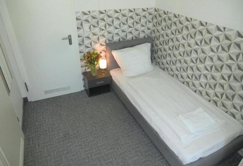 Номер Стандарт Индивидуальный, Panorama Hotel Frankfurt Offenbach Süd