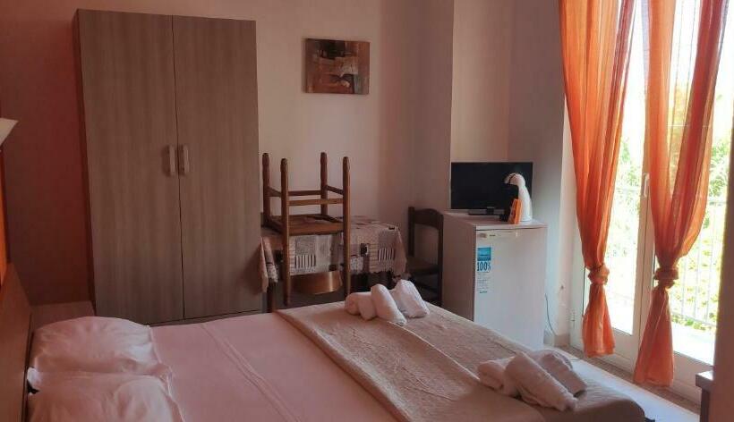 Номер Стандарт, Appartamento Monolocale N3 Balcone A Briatico 2 Min Dal Mare E 15 Min Da Tropea