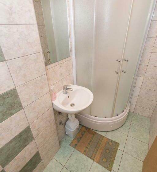 استودیو استاندارد با بالکن, Guest House Maria