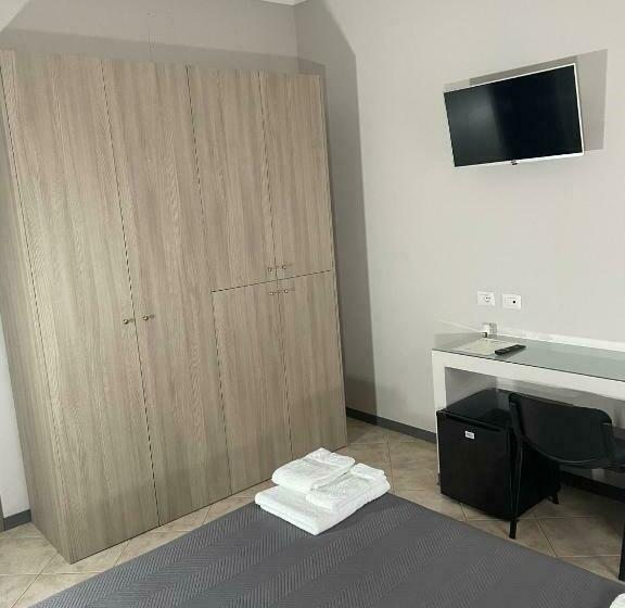 Номер Стандарт, B&b Menna Vence