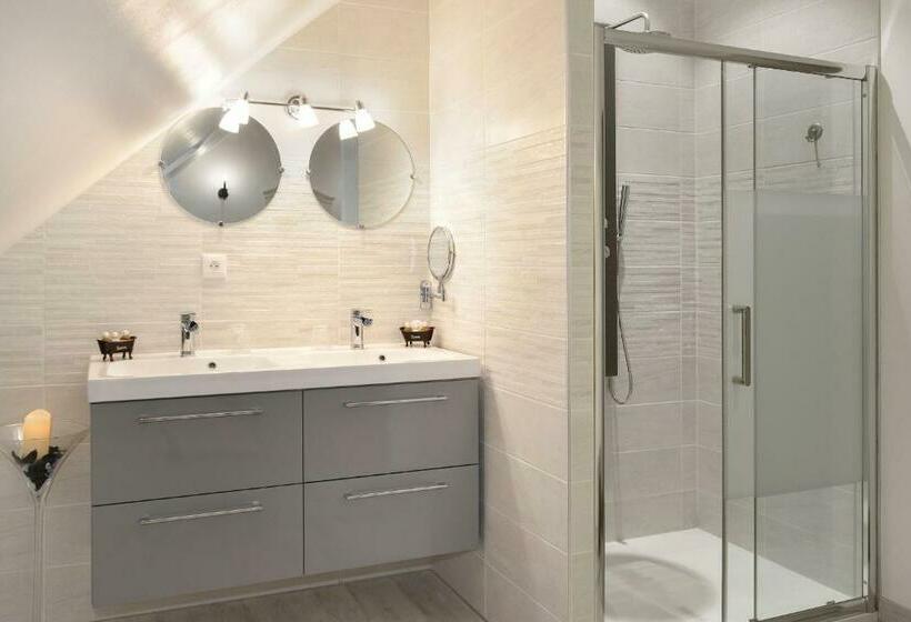 חדר סופריור, La Rozeliere