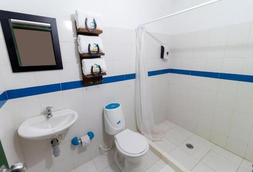 اتاق استاندارد سه نفره, Ecohotel La Fortuna