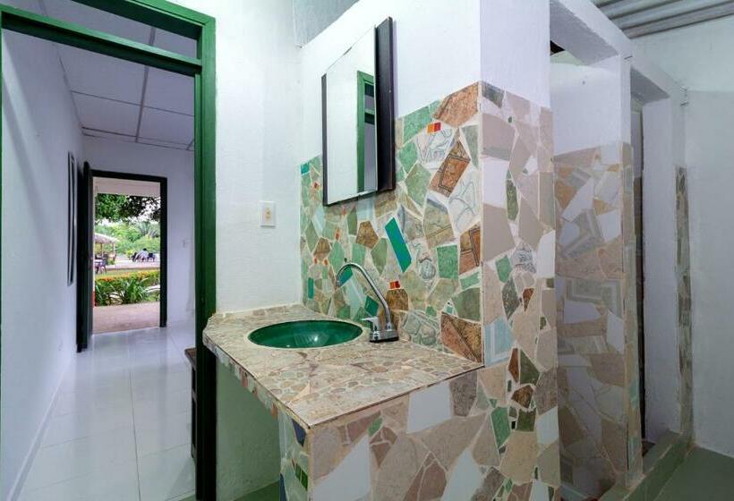 اتاق استاندارد, Ecohotel La Fortuna