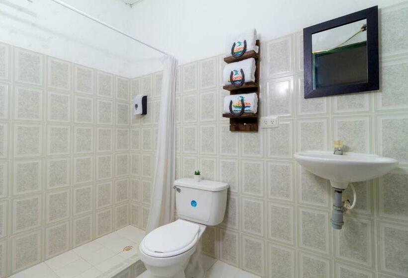 اتاق لوکس, Ecohotel La Fortuna