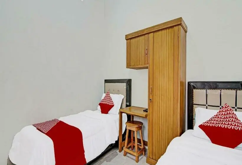 デラックスルーム, Oyo 91986 Annajah Homestay Syariah