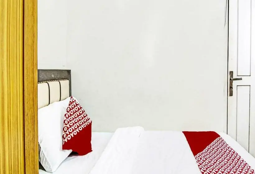 デラックスルーム, Oyo 91986 Annajah Homestay Syariah