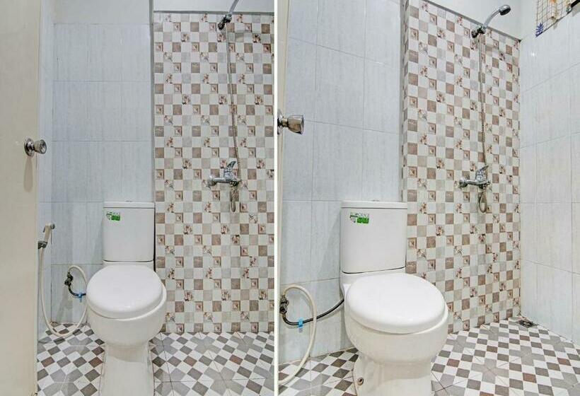 غرفة ديلوكس, Oyo 91986 Annajah Homestay Syariah