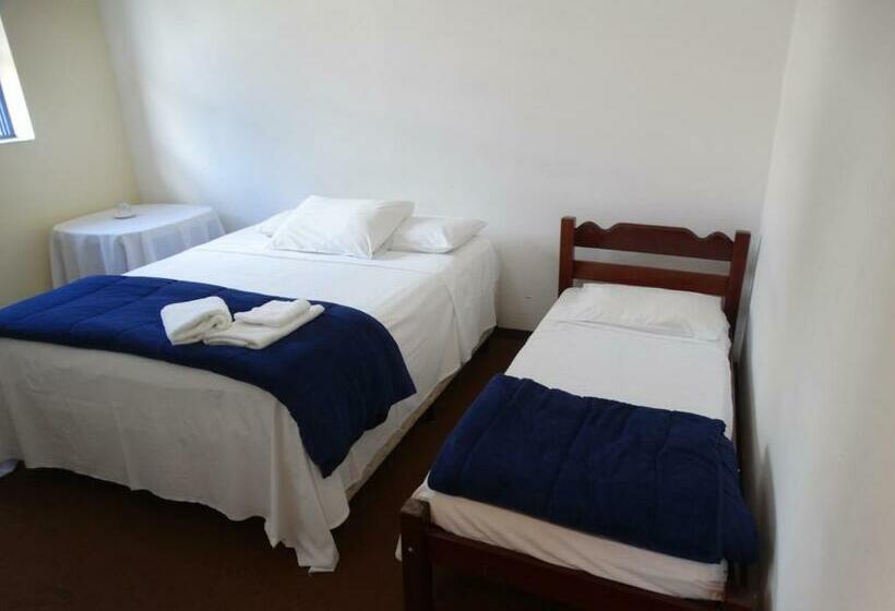 标准三人间, Tapiratiba