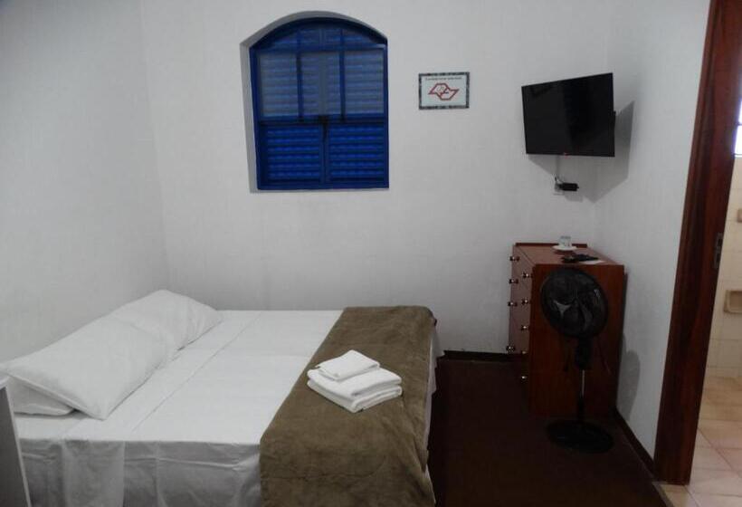 标准三人间, Tapiratiba