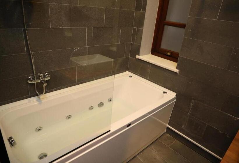 غرفة ديلوكس, Otel İstasyon