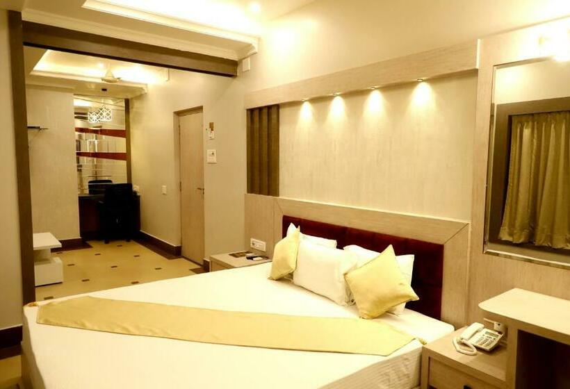 이그제큐티브 스위트, Avenue Plaza ! Serampore   Samrat Restaurant, N S Avenue