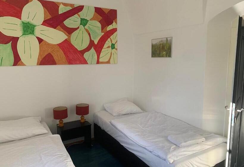 Номер Стандарт Трехместный, Zámeček Ostrov