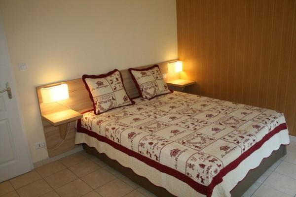 标准间, La Doucinière