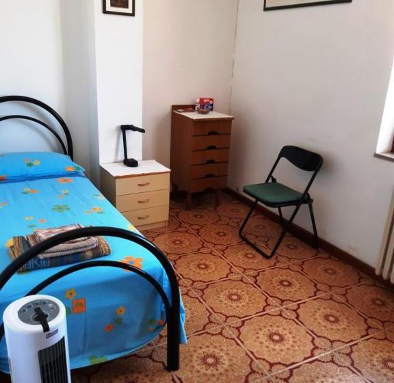 חדר סטנדרטי יחיד עם נוף לים, City Overlook