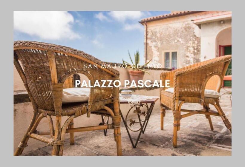 Номер Deluxe Вид на Море, Palazzo Pascale