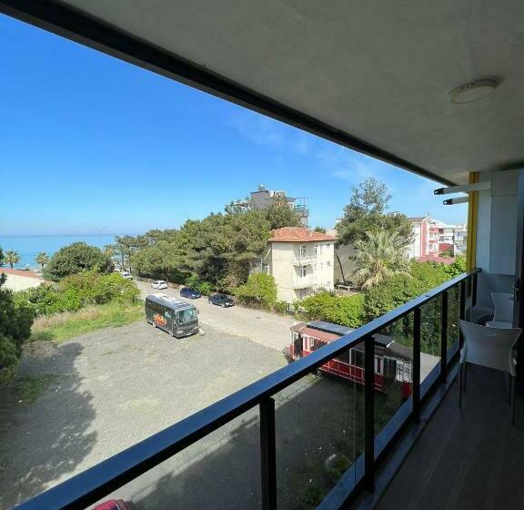 آپارتمان 1 خوابه با چشمانداز دریا, Deluxe Beach Residence