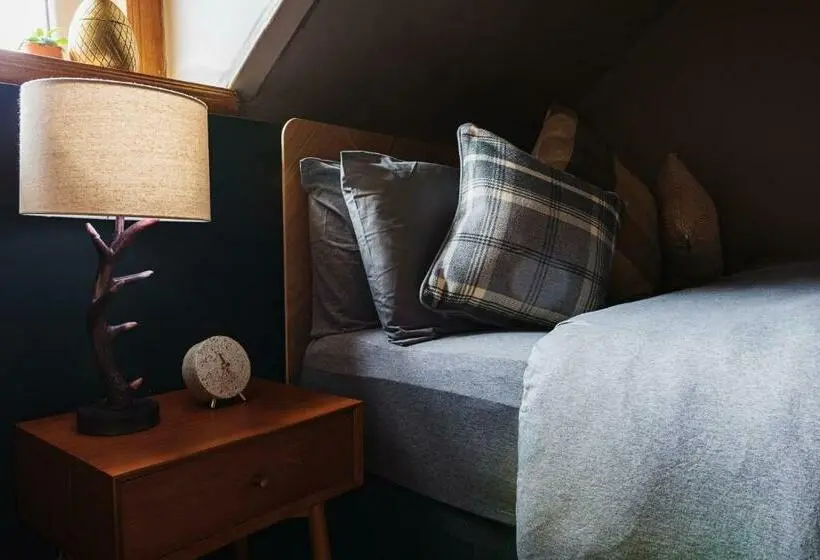 スタンダードルーム, Cardross Inn