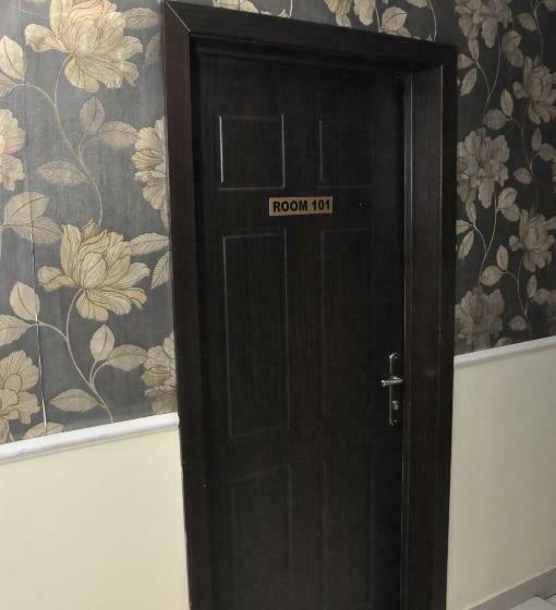 سوییت لوکس, Haute Apart