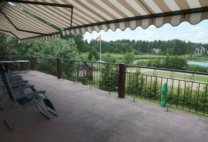 اتاق استاندارد با چشم‌انداز دریاچه, Laguna House