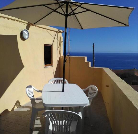 اتاق استاندارد, B&b Al Duomo Carrela Di Ghjeja