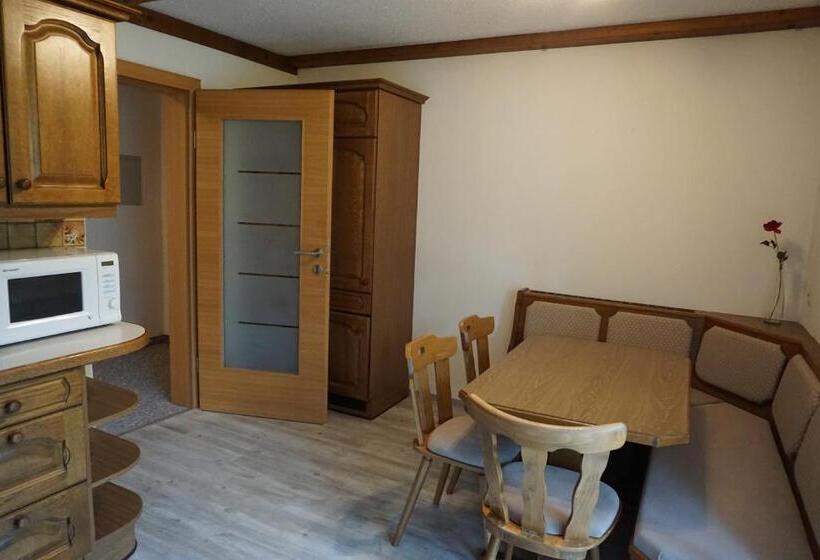 침실 2개 아파트, Pension Arnika