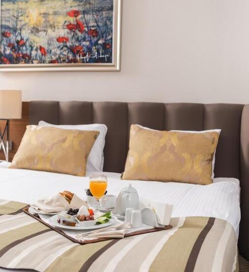 标准三人间, Grannos Thermal Hotel & Convention Center