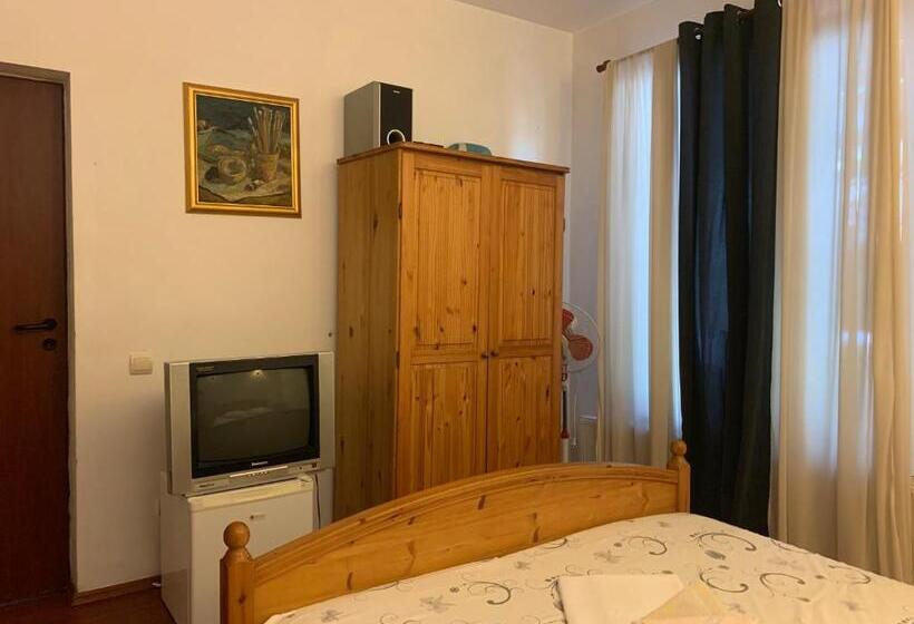 Apartament 1 Dormitori Planta Baixa, Eforie Villa Colonial