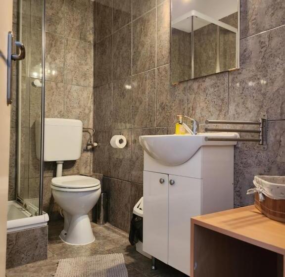 Habitació Triple Clàssica, Eforie Villa Colonial