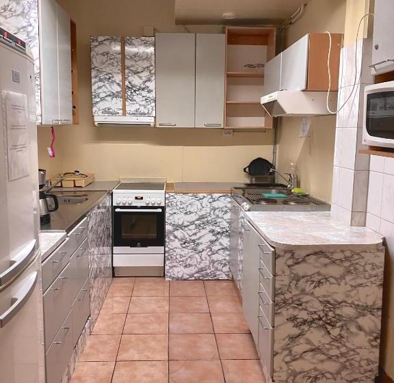 חדר סטנדרט חדר אמבטיה משותף, Arkadia Hotel & Hostel