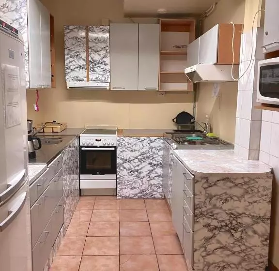 اتاق اکونومی با حمام مشترک, Arkadia Hotel & Hostel