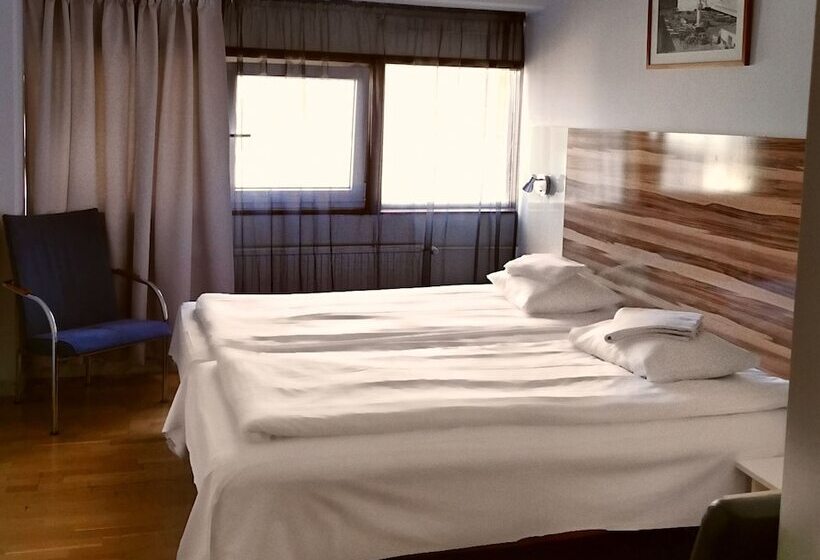 Standard Værelse, Arkadia Hotel & Hostel