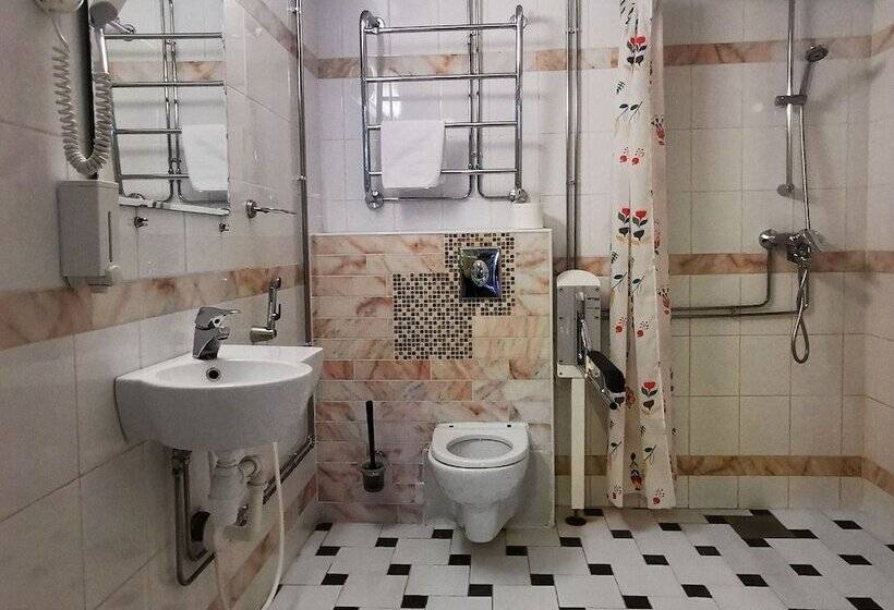 חדר משפחתי, Arkadia Hotel & Hostel