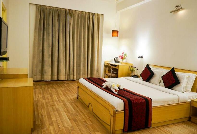 スーペリアールーム, Adityaz