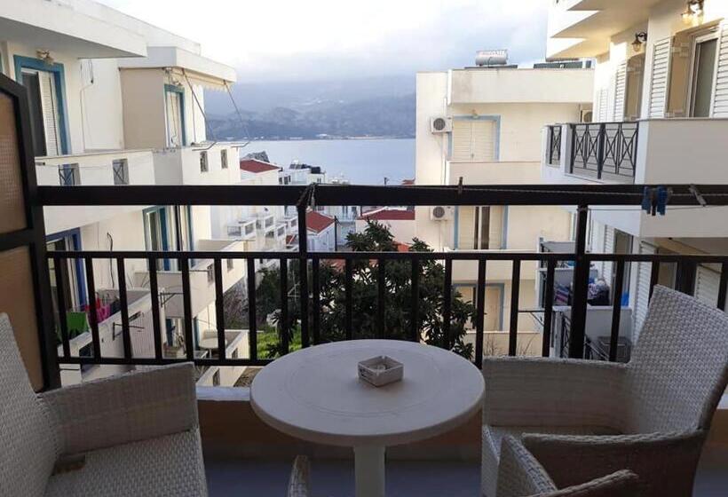 Escritório Estandar Vista Mar, Amaryllis